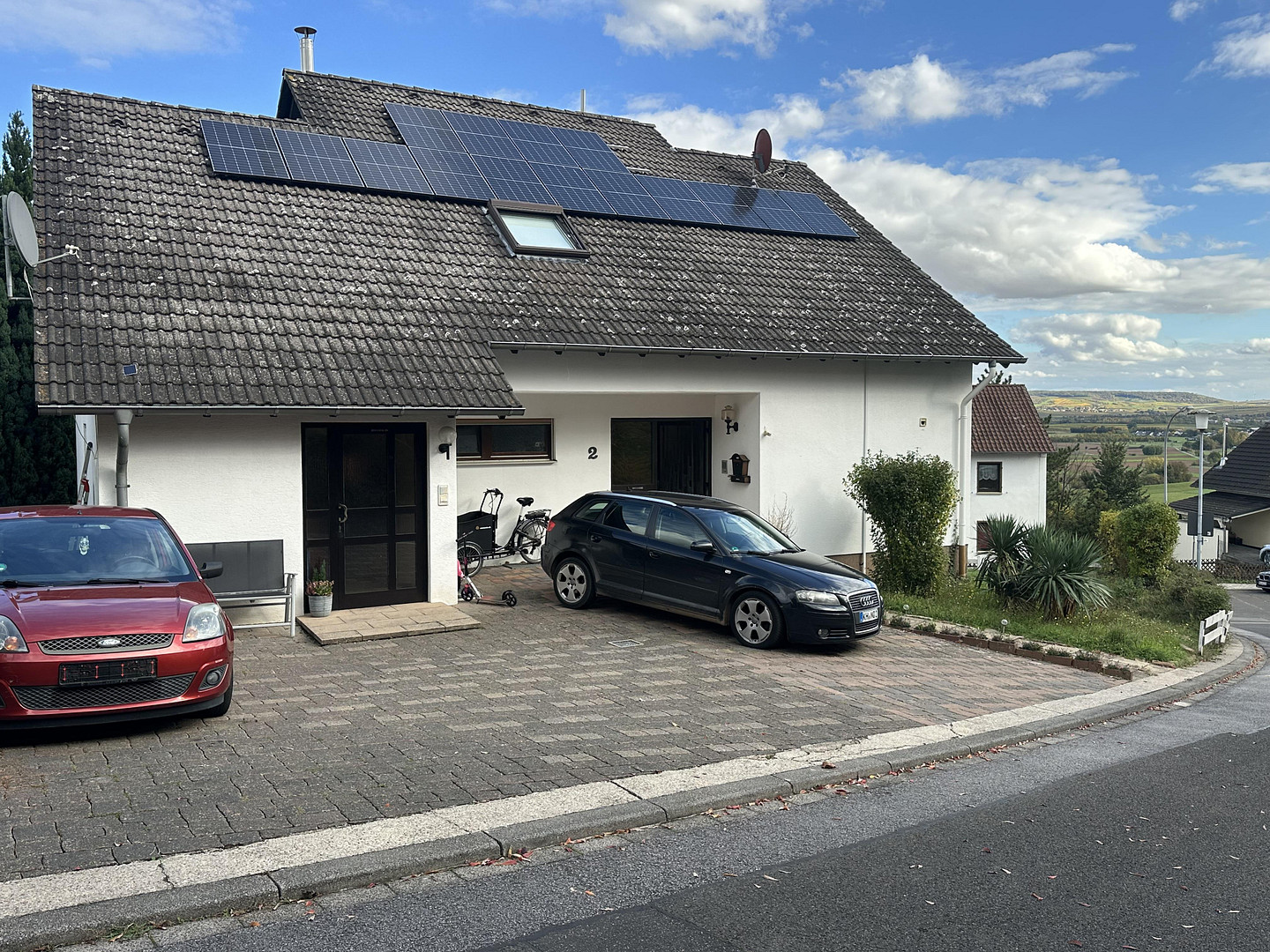 Einfamilienhaus mit Einliegerwohnung – Laubenheim – Vorschaubild 2