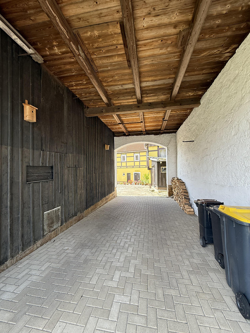 Top gepflegter Dreiseitenhof – Struppen – Vorschaubild 3