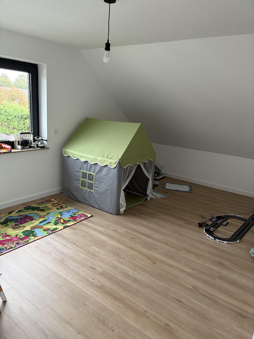 Feldrandtraum: Massives Einfamilienhaus 202 m² auf 969 m² Grundstück – kernsaniert – Garbsen(Altgarbsen) – Vorschaubild 9