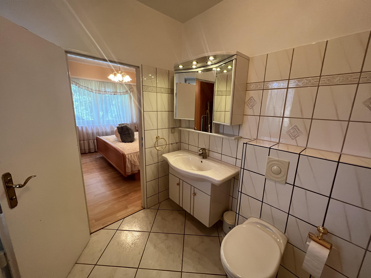 Traumhafte 4 Zimmer Wohnung mit unverbautem Blick – Hochbaumstrasse 17, 14167 Berlin(Lichterfelde) – Vorschaubild 12