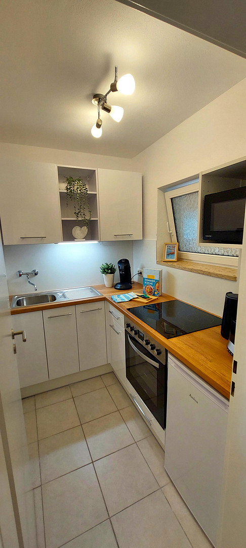 Modern möbliertes Apartment / befristet / Ingolstadt Unterhaunstadt / ab 01.12. frei – Deschinger Straße, 85055 Ingolstadt(Unterhaunstadt) – Vorschaubild 4