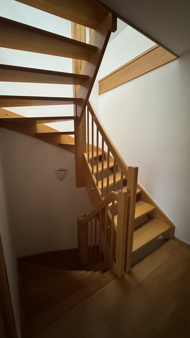 Charmantes Reihenhaus mit Garten in 08280 Aue + Garagen – Aue – Vorschaubild 6