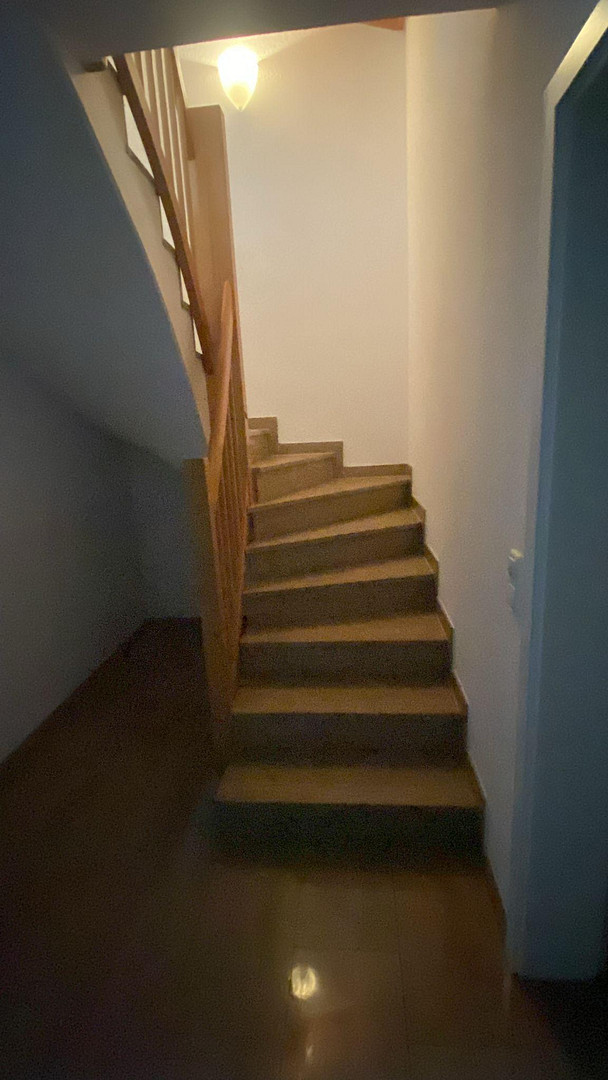 Charmantes Reihenhaus mit Garten in 08280 Aue + Garagen – Aue – Vorschaubild 21