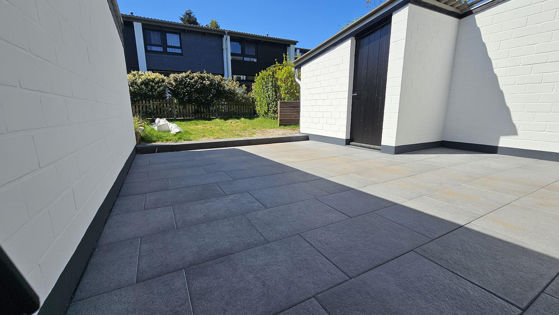 Neuwertiges Reihenmittelhaus mit PV-Anlage, Fußbodenheizung, neuem Dach, eigenem Garten & Garage – Delmenhorst – Vorschaubild 30