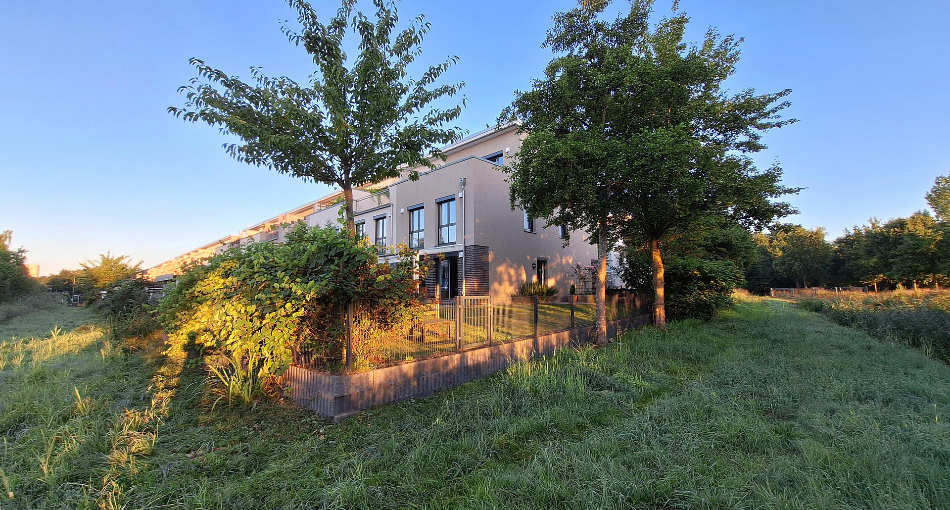 Charmantes Stadthaus am Seerosenpark in Bremen Oberneuland - provisonsfrei! – Bremen(Oberneuland) – Vorschaubild 2