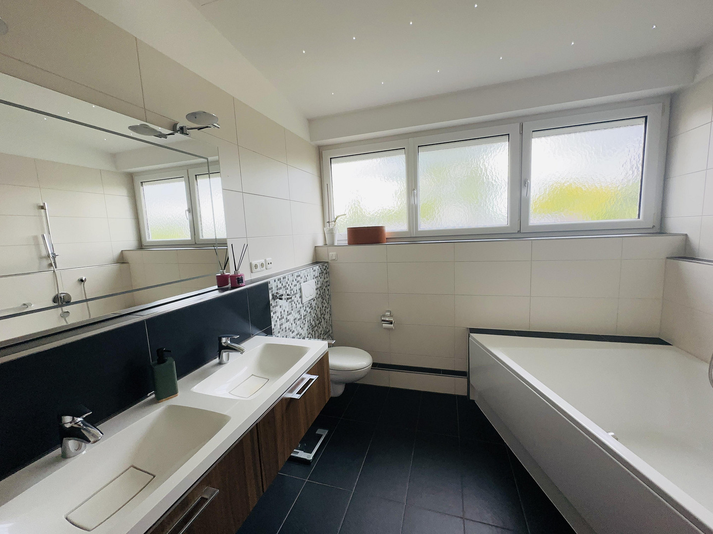 Provisionsfrei - Großzügige, lichtdurchflutete DG-Maisonette Wohnung - Fasangarten - provisionsfrei – Fasangartenstraße 100, 81549 München(Fasangarten) – Vorschaubild 11