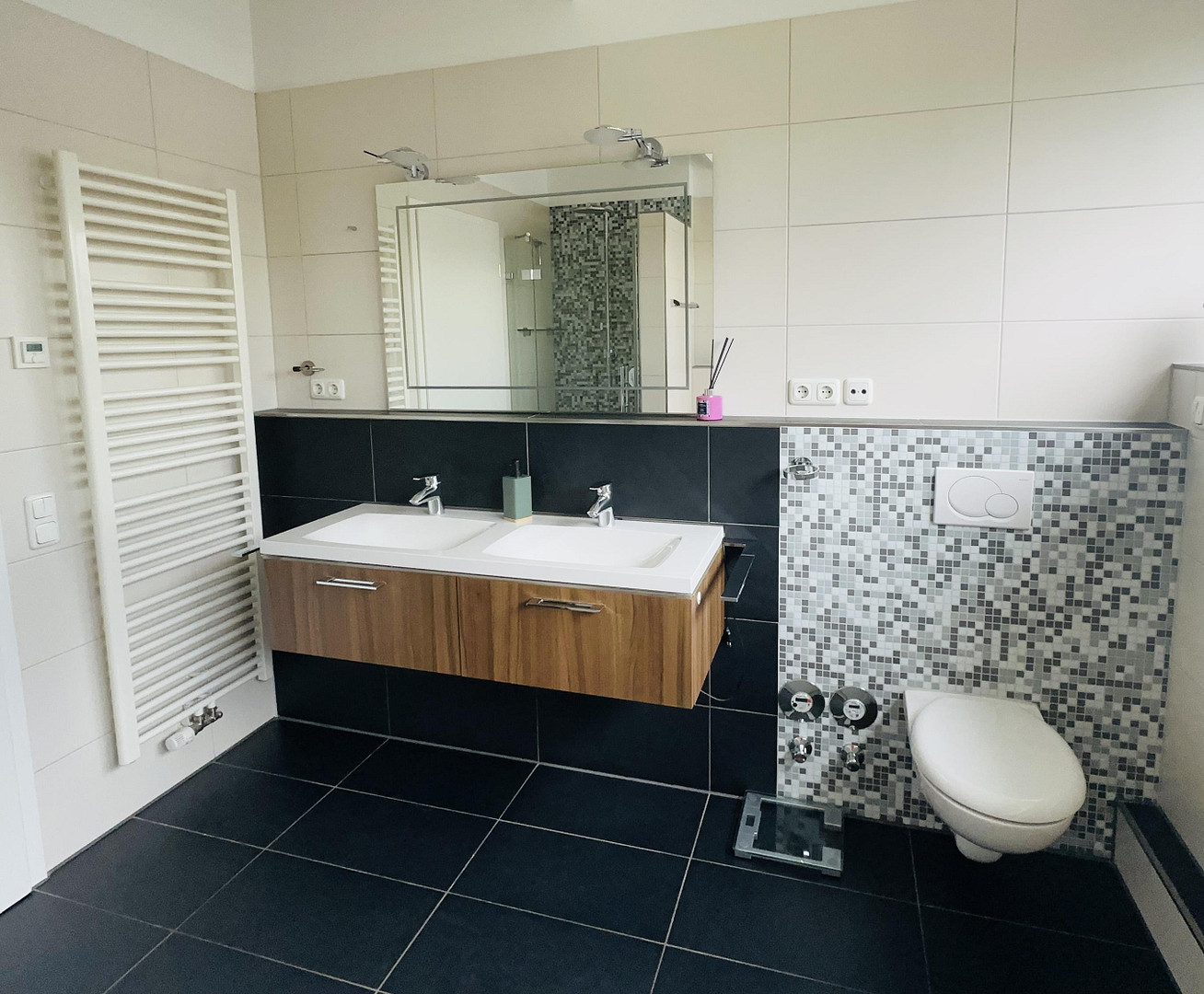 Provisionsfrei - Großzügige, lichtdurchflutete DG-Maisonette Wohnung - Fasangarten - provisionsfrei – Fasangartenstraße 100, 81549 München(Fasangarten) – Vorschaubild 10