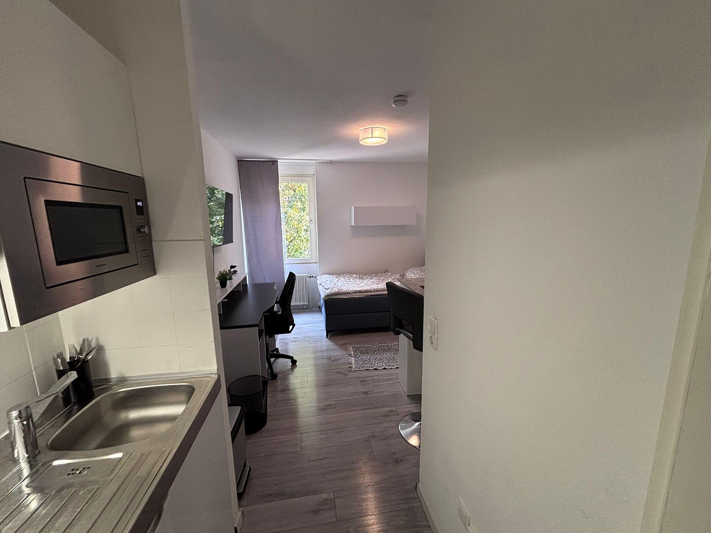 Vollmöbliertes Appartment! DIREKT an Der RWTH/Mensa!