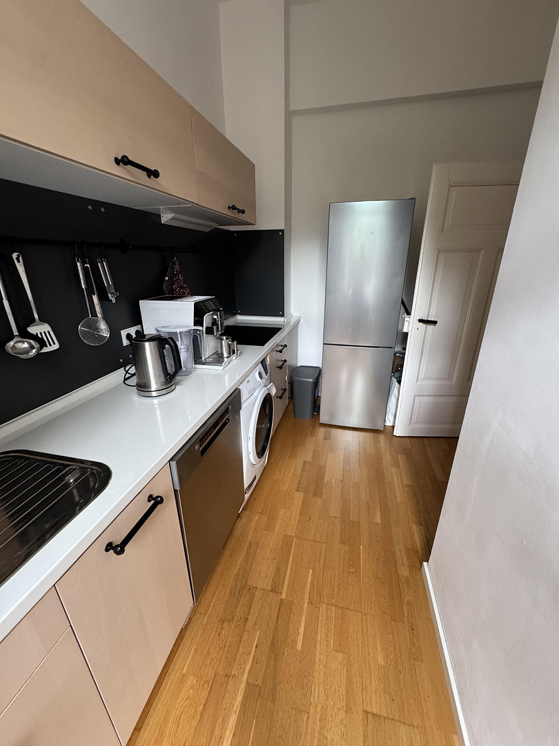 Schöne modernisierte Altbauwohnung mit Dielen und EBK, nähe Theater – U5/19, 68161 Mannehim(Mannheim) – Vorschaubild 4