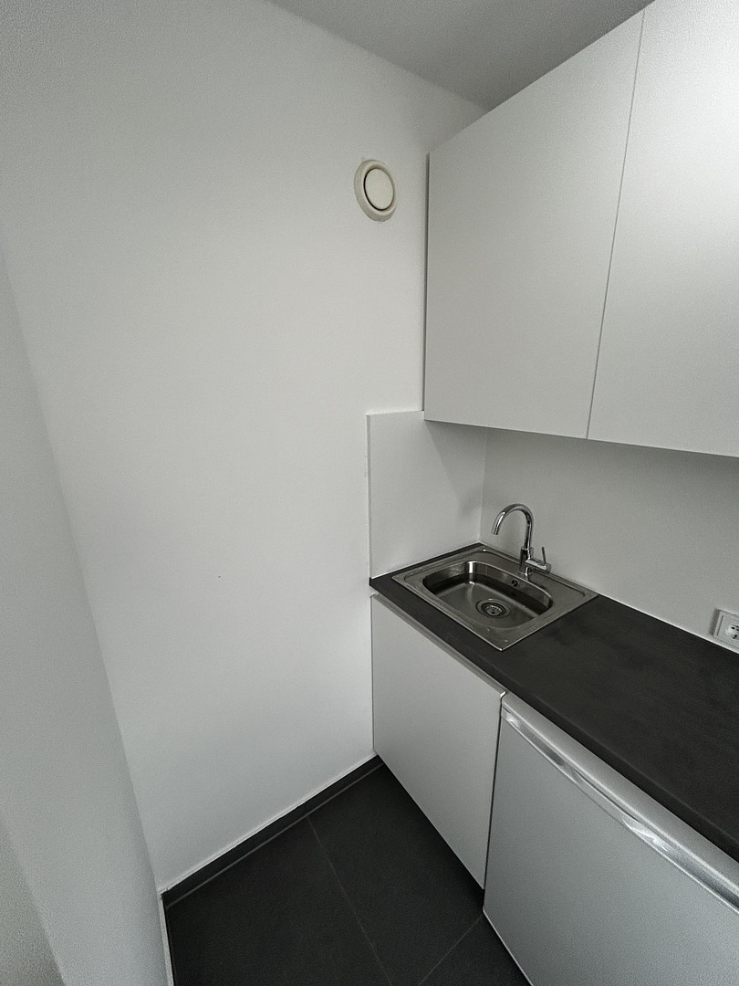 Großes möbliertes 1-Zimmer Apartment mit Balkon in München-Solln ab 01.11.2026 zu vermieten – Foto 4