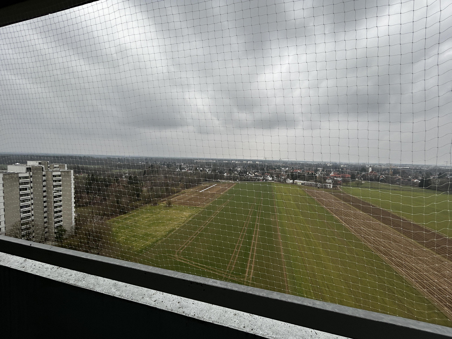 Großes möbliertes 1-Zimmer Apartment mit Balkon in München-Solln ab 01.11.2026 zu vermieten – Foto 8