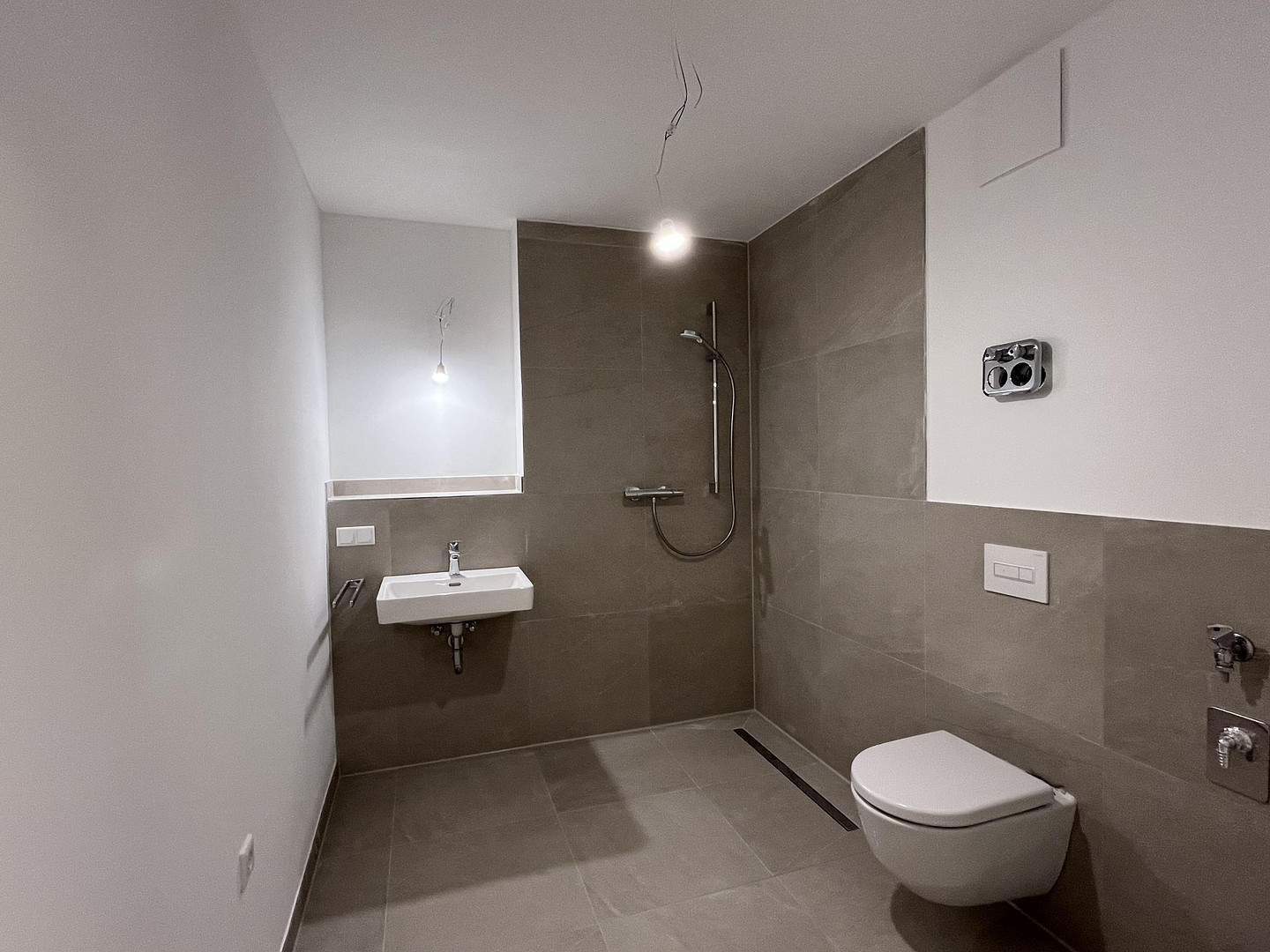 **NEUBAU** Charmante 3-Zimmer mit Balkon und Einbauküche – Kreuzstein Straße 9, 90438 Nürnberg(Schweinau) – Vorschaubild 8