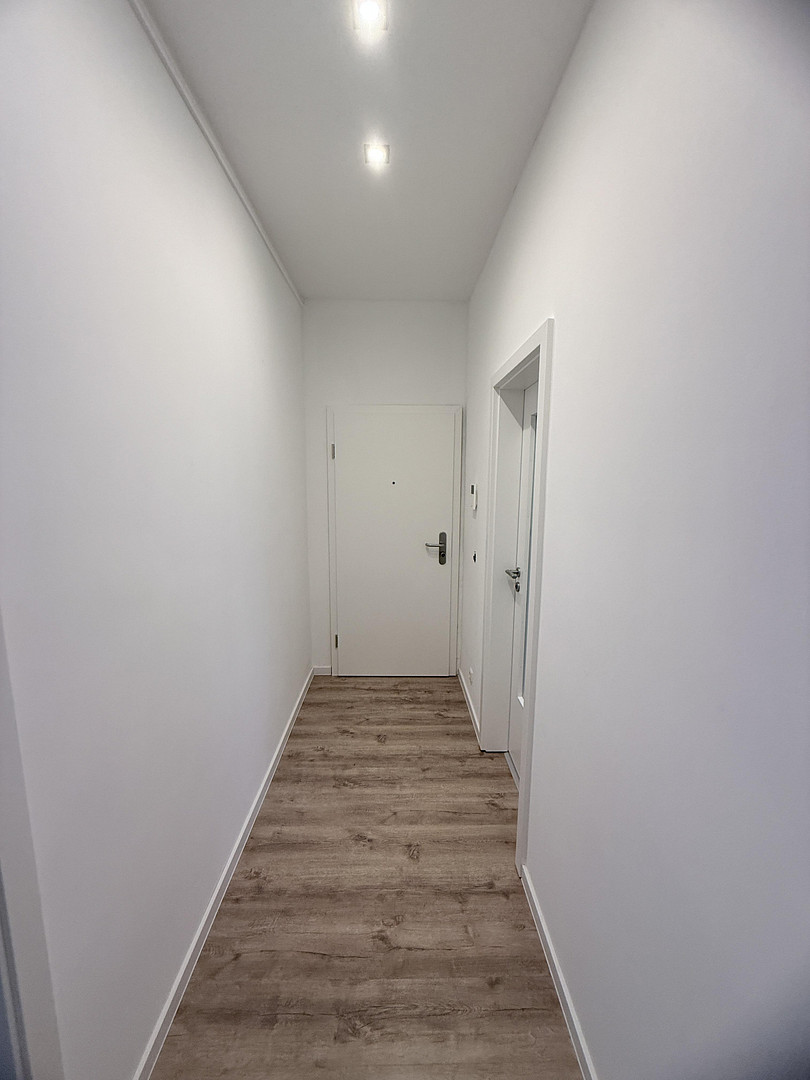 Frisch sanierte 2-Raum-Wohnung mit Einbauküche, Bad mit Wanne,  & Carport-Stellplatz – Merseburger Landstraße 32, 6246 Bad Lauchstädt – Vorschaubild 10