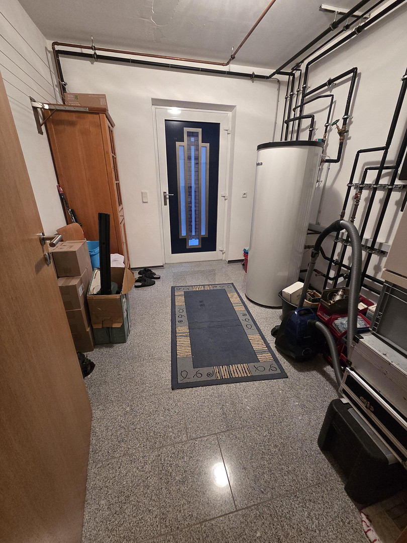 Freistehendes Zweifamilienhaus mit großem Garten – Gensingen – Vorschaubild 22