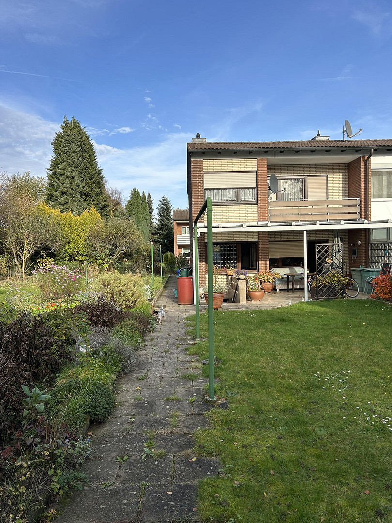 Reihenendhaus mit großen Gartengrundstück und Vollkeller – Jahnstraße 21, 41189 Wickrath – Vorschaubild 2
