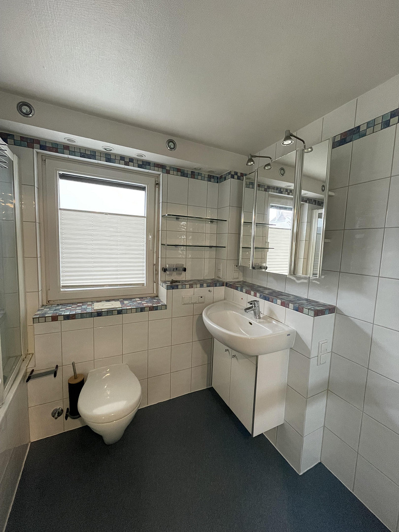 Besondere Maisonette-Wohnung (105m²) mit großer zusätzlicher 38m² Dachterrasse – Neustadt Kernstadt – Hindenburgerstr 96, 67433 Neustadt an der Weinstraße – Vorschaubild 7