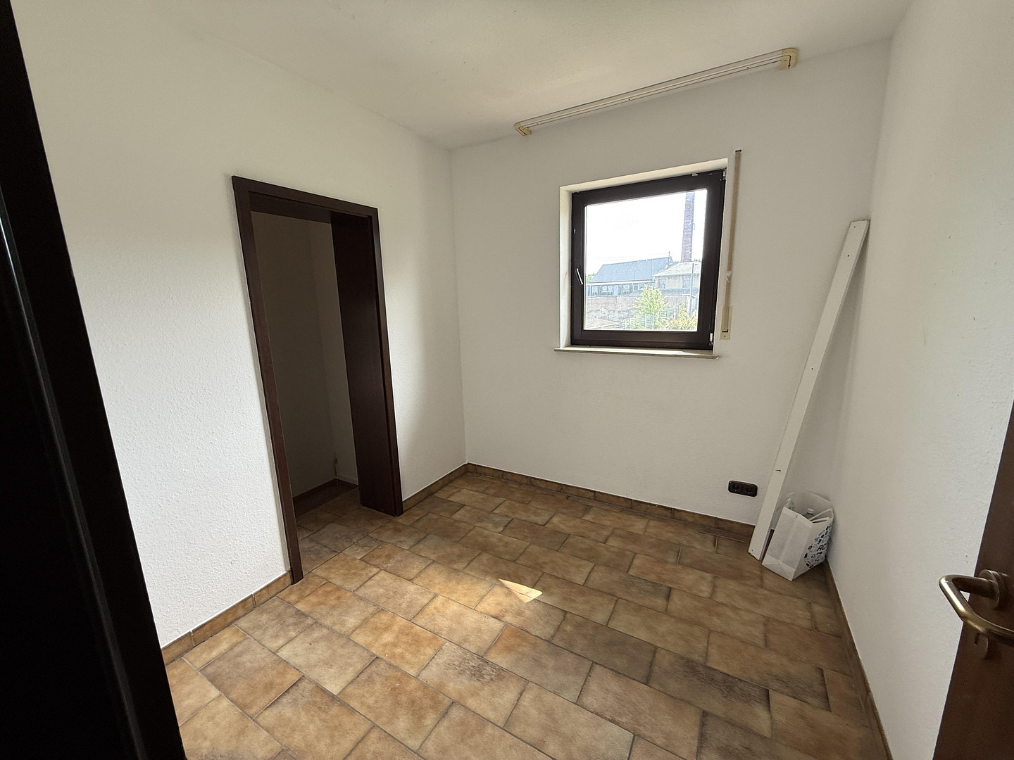 Wohnhaus in besonderer Lage – Bornwiese 4, 56235 Ransbach-Baumbach(Baumbach) – Vorschaubild 23