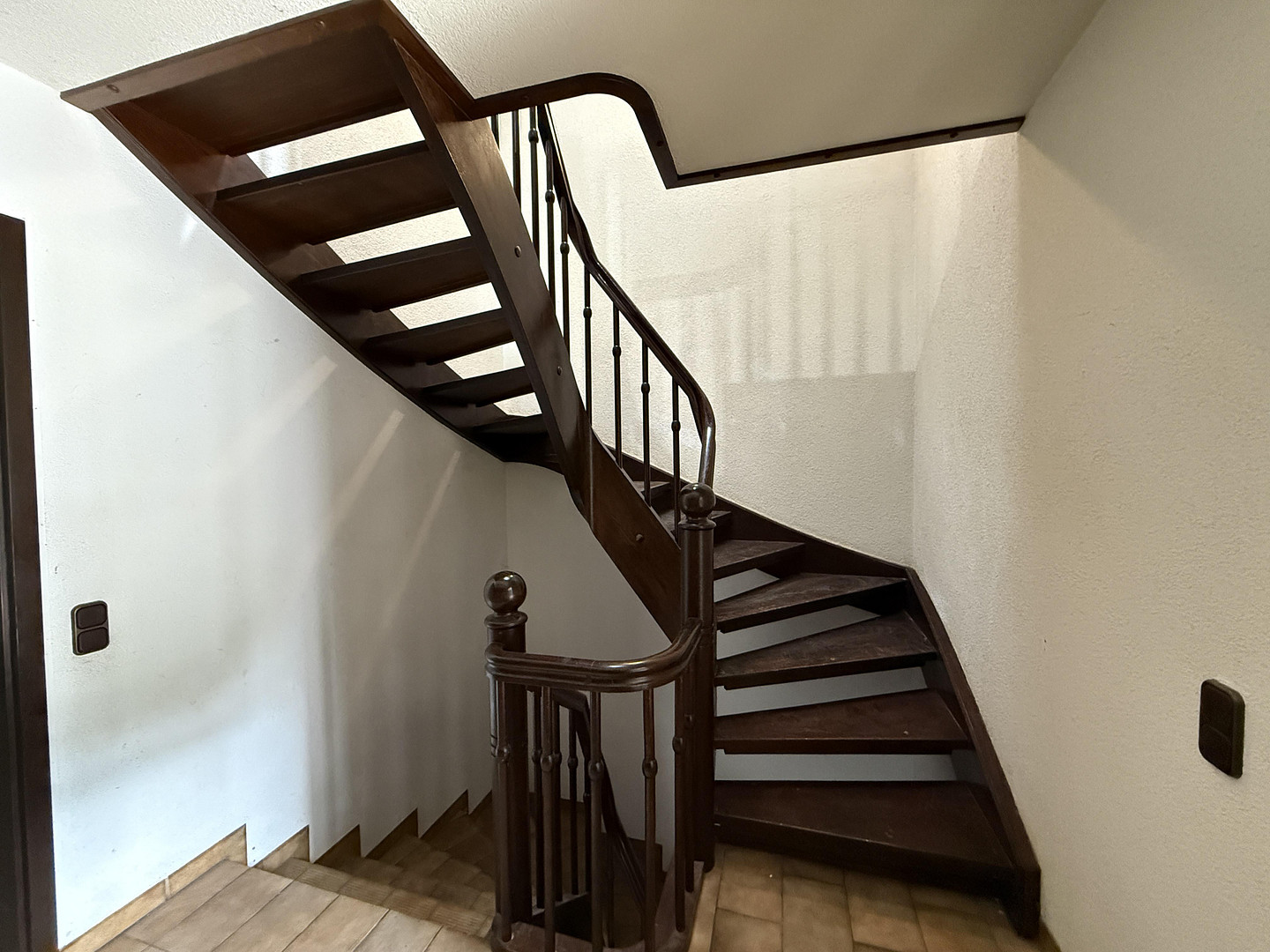 Wohnhaus in besonderer Lage – Bornwiese 4, 56235 Ransbach-Baumbach(Baumbach) – Vorschaubild 7