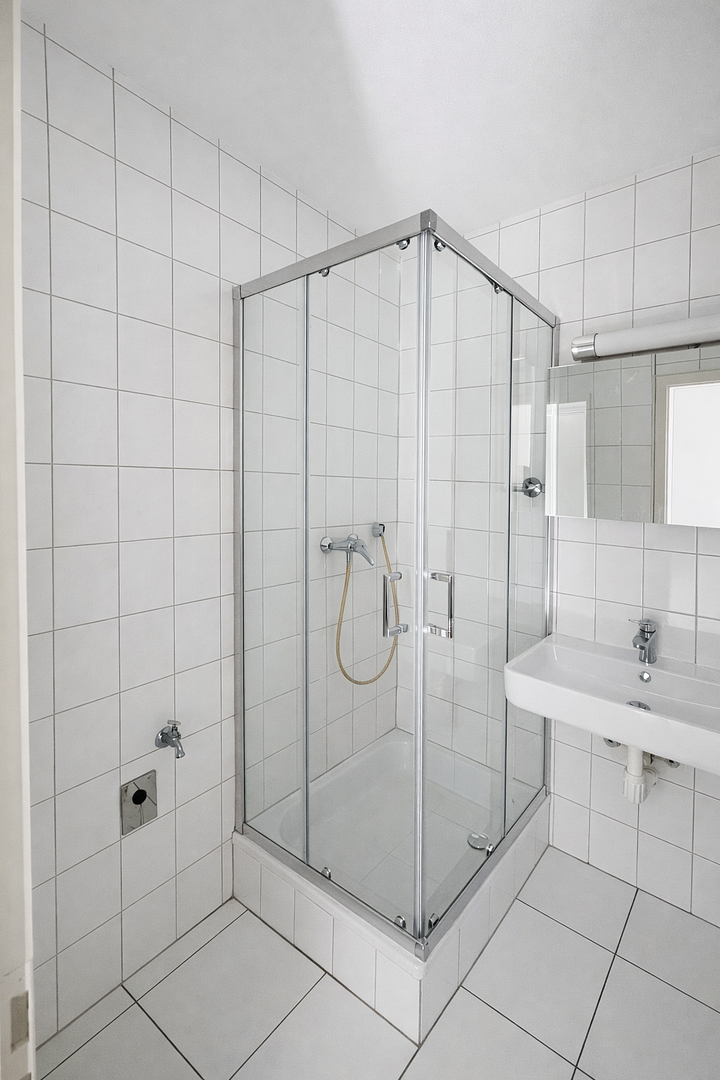 Renovierte 2-Zi.-Erdgeschosswohnung in Ludwigshafen-Oggersheim – 67071 Ludwigshafen(Oggersheim) – Vorschaubild 8