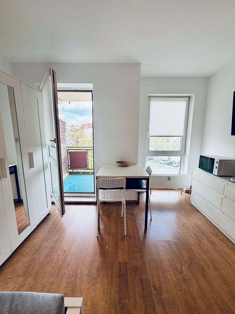 Möbliertes Apartment  mit Balkon und Aufzug – Herrnstr. 91, 90766 Fürth – Vorschaubild 5