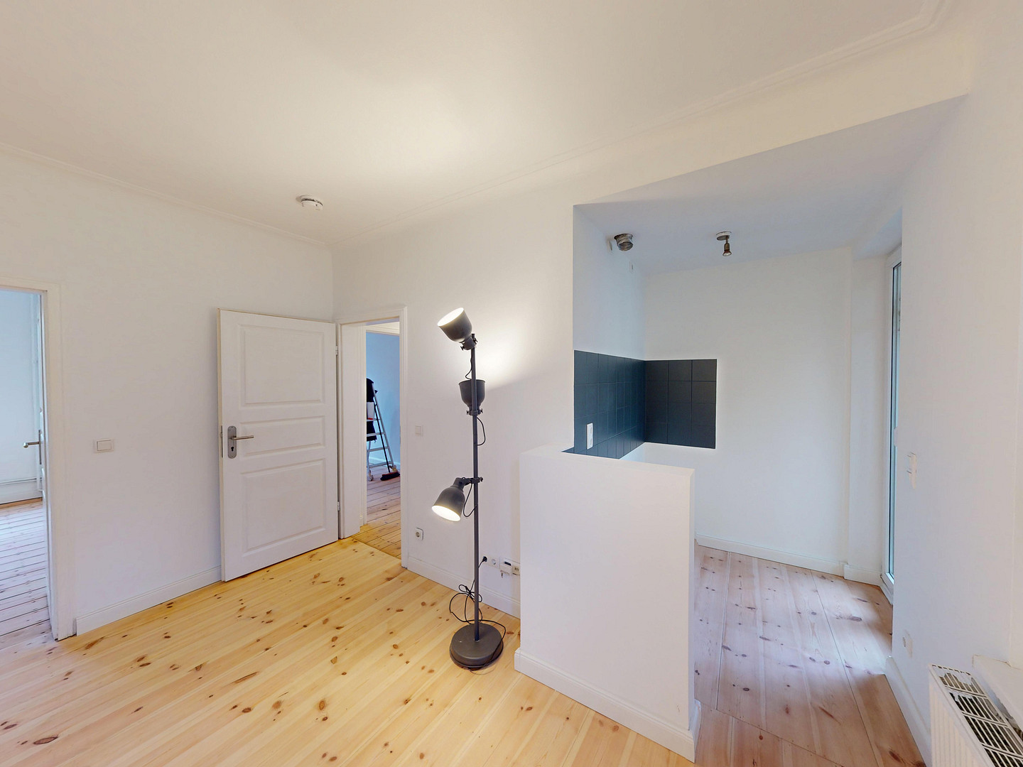 Charmante, frisch renovierte 2,5-Zimmer-Whg. mit Balkon – ruhig gelegen am Rand des Schanzenviertels – Hamburg(Altona-Nord) – Vorschaubild 13