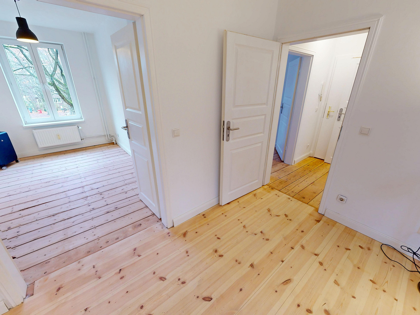 Charmante, frisch renovierte 2,5-Zimmer-Whg. mit Balkon – ruhig gelegen am Rand des Schanzenviertels – Hamburg(Altona-Nord) – Vorschaubild 16