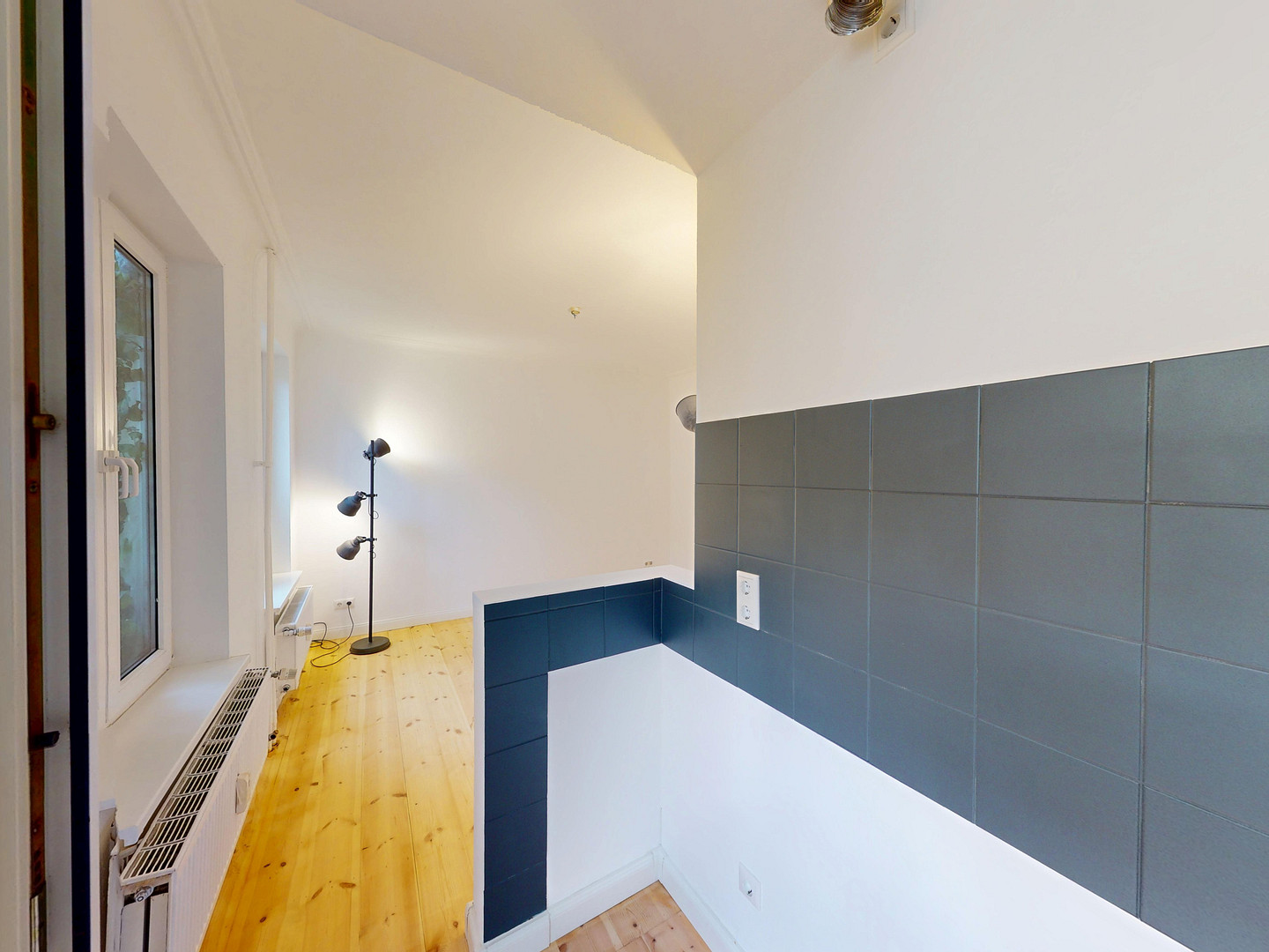Charmante, frisch renovierte 2,5-Zimmer-Whg. mit Balkon – ruhig gelegen am Rand des Schanzenviertels – Hamburg(Altona-Nord) – Vorschaubild 8
