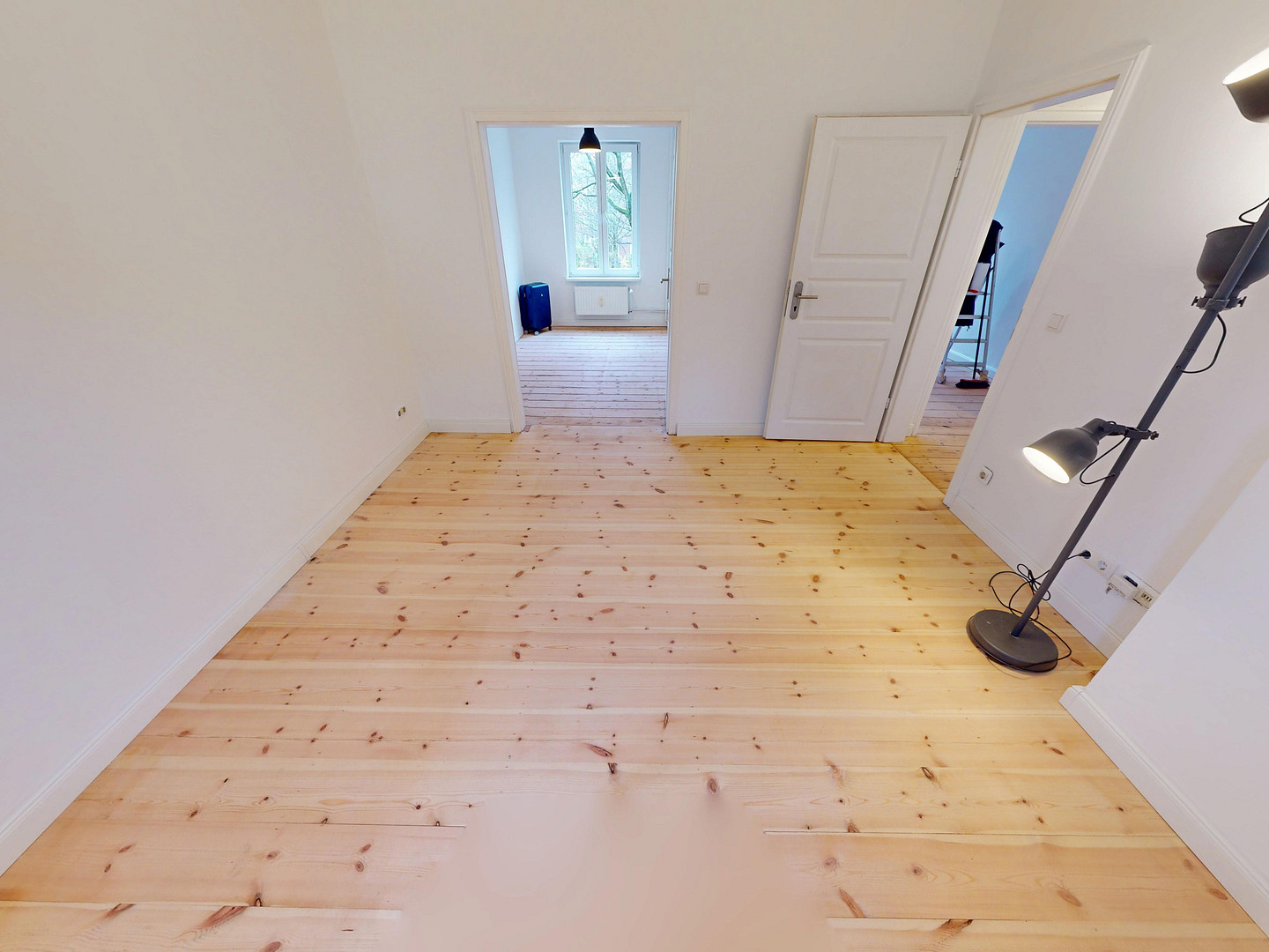 Charmante, frisch renovierte 2,5-Zimmer-Whg. mit Balkon – ruhig gelegen am Rand des Schanzenviertels – Hamburg(Altona-Nord) – Vorschaubild 18