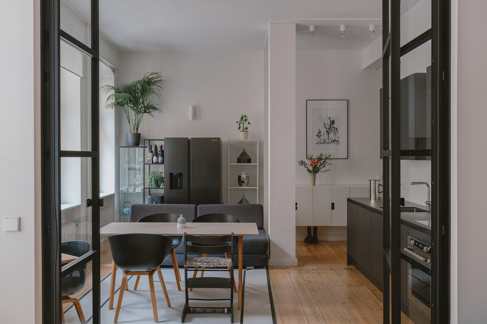 Charmante 2-Zimmer-Altbauwohnung im besten Schöneberger Kiez! – Erdmannstraße, 10827 Berlin(Schöneberg) – Vorschaubild 5