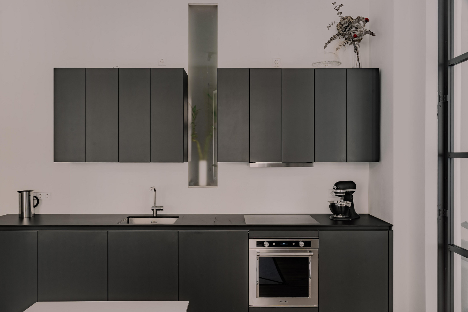 Charmante 2-Zimmer-Altbauwohnung im besten Schöneberger Kiez! – Erdmannstraße, 10827 Berlin(Schöneberg) – Vorschaubild 4