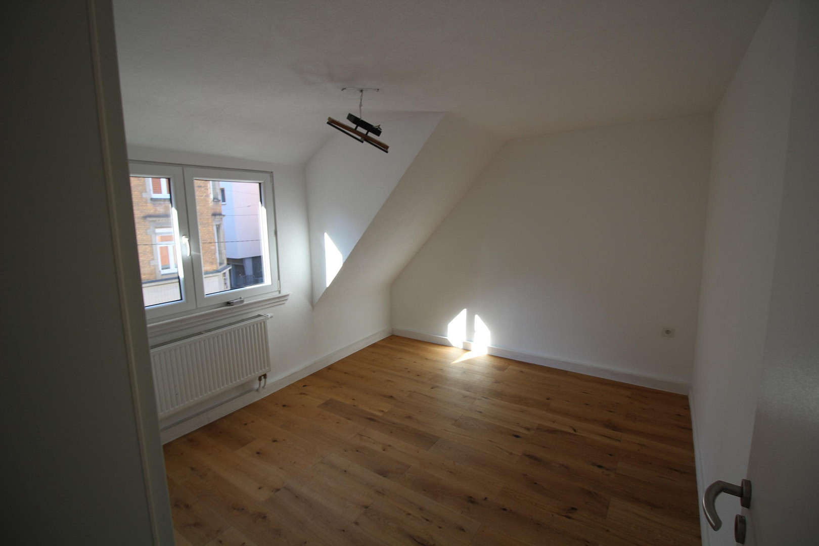 3-Familienhaus mit Einzelgarage in Stuttgart-Süd !!! Top Kapitalanlage ca. 6 % Rendite !!! – Stuttgart(Süd) – Vorschaubild 18