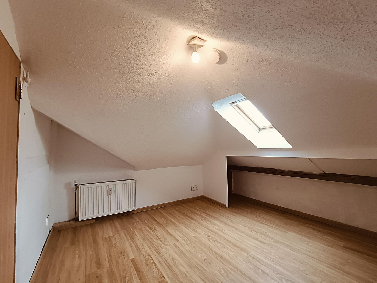 Die perfekte Wohnung für Singles oder Pendler im Stadtzentrum und ruhig – Knapperstraße 43-45, 58507 Lüdenscheid – Vorschaubild 10
