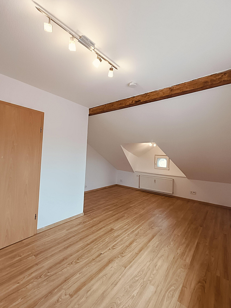 Die perfekte Wohnung für Singles oder Pendler im Stadtzentrum und ruhig – Knapperstraße 43-45, 58507 Lüdenscheid – Vorschaubild 2