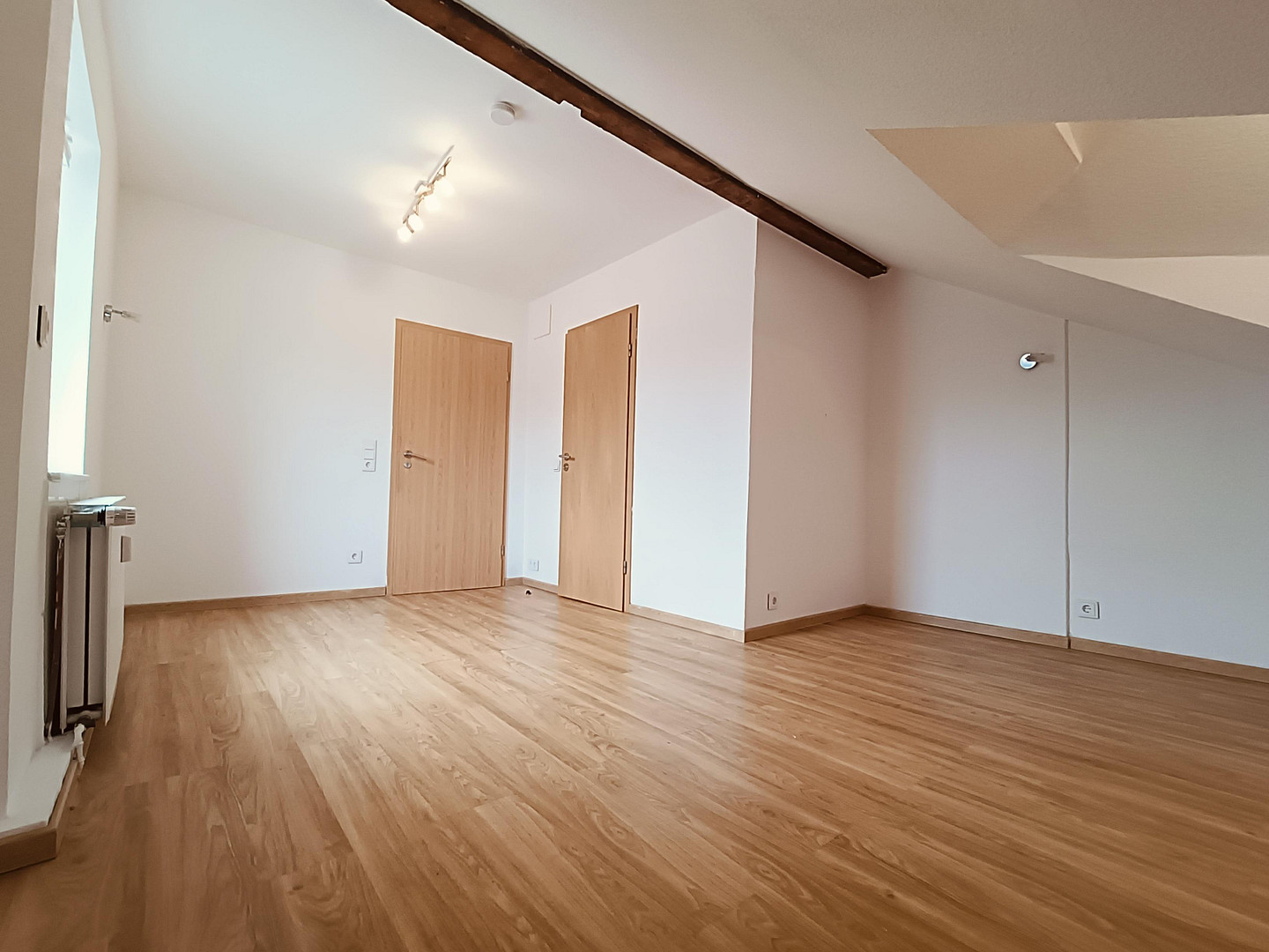 Die perfekte Wohnung für Singles oder Pendler im Stadtzentrum und ruhig – Knapperstraße 43-45, 58507 Lüdenscheid – Vorschaubild 4