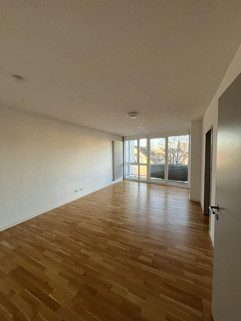 Atelier Wohnung / Gewerbe EG & 3 Wohnungen 2.OG nähe HBF mit Keller und TG STP – Münchener Straße 113, 85051 Ingolstadt – Vorschaubild 26