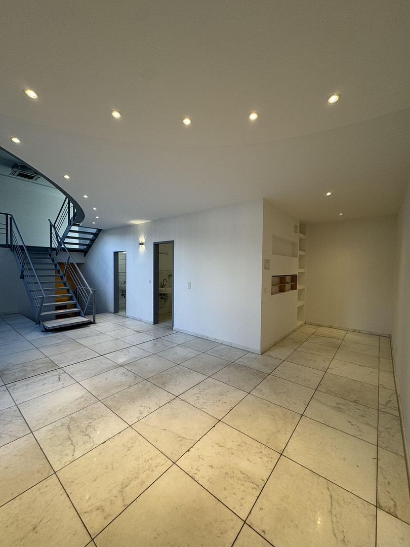 Atelier Wohnung / Gewerbe EG & 3 Wohnungen 2.OG nähe HBF mit Keller und TG STP – Münchener Straße 113, 85051 Ingolstadt – Vorschaubild 16