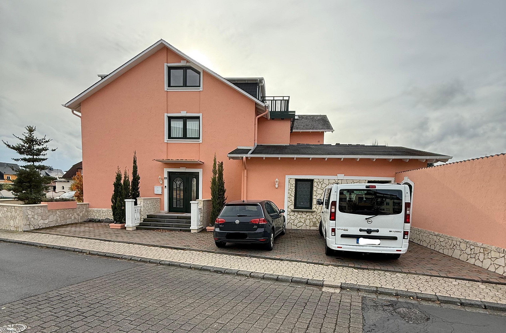 Mediterranes Wohnhaus in Kruft – flexibel nutzbar, modernisiert und mit großem Potenzial – Kruft – Vorschaubild 4