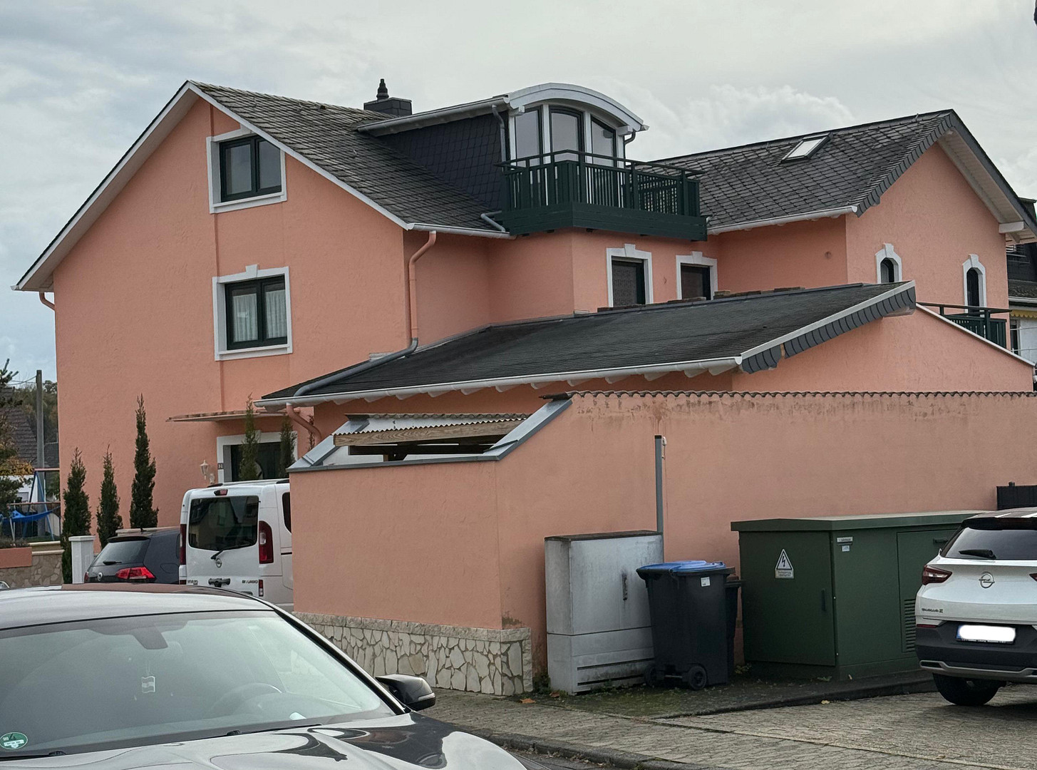 Mediterranes Wohnhaus in Kruft – flexibel nutzbar, modernisiert und mit großem Potenzial – Kruft – Vorschaubild 2