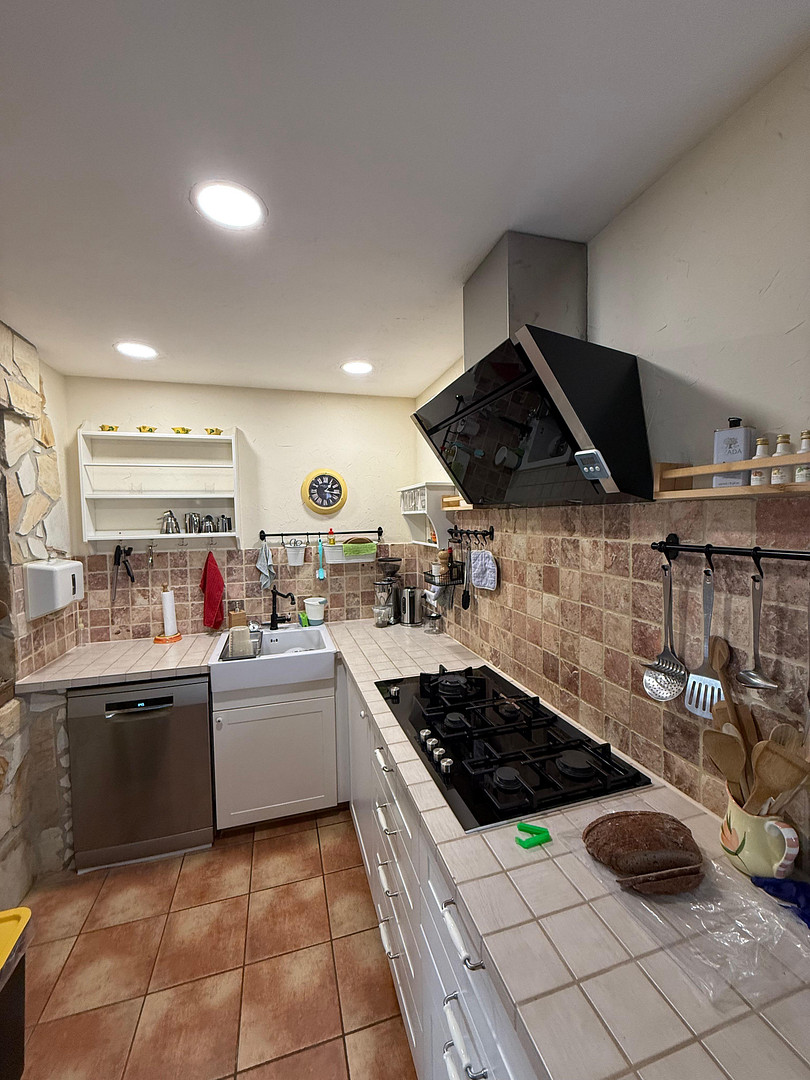 Mediterranes Wohnhaus in Kruft – flexibel nutzbar, modernisiert und mit großem Potenzial – Kruft – Vorschaubild 9
