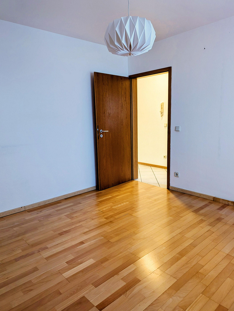 Wohn(t)raum: 3,5-Zimmer Wohnung mit Balkon in Ingolstadt-Nähe Gerolfinger Straße – Ingolstadt – Vorschaubild 17