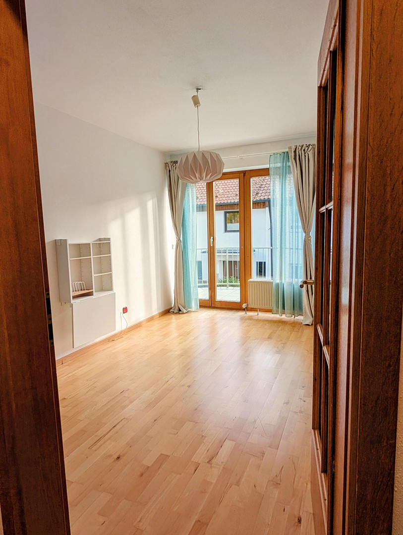 Wohn(t)raum: 3,5-Zimmer Wohnung mit Balkon in Ingolstadt-Nähe Gerolfinger Straße – Ingolstadt – Vorschaubild 13