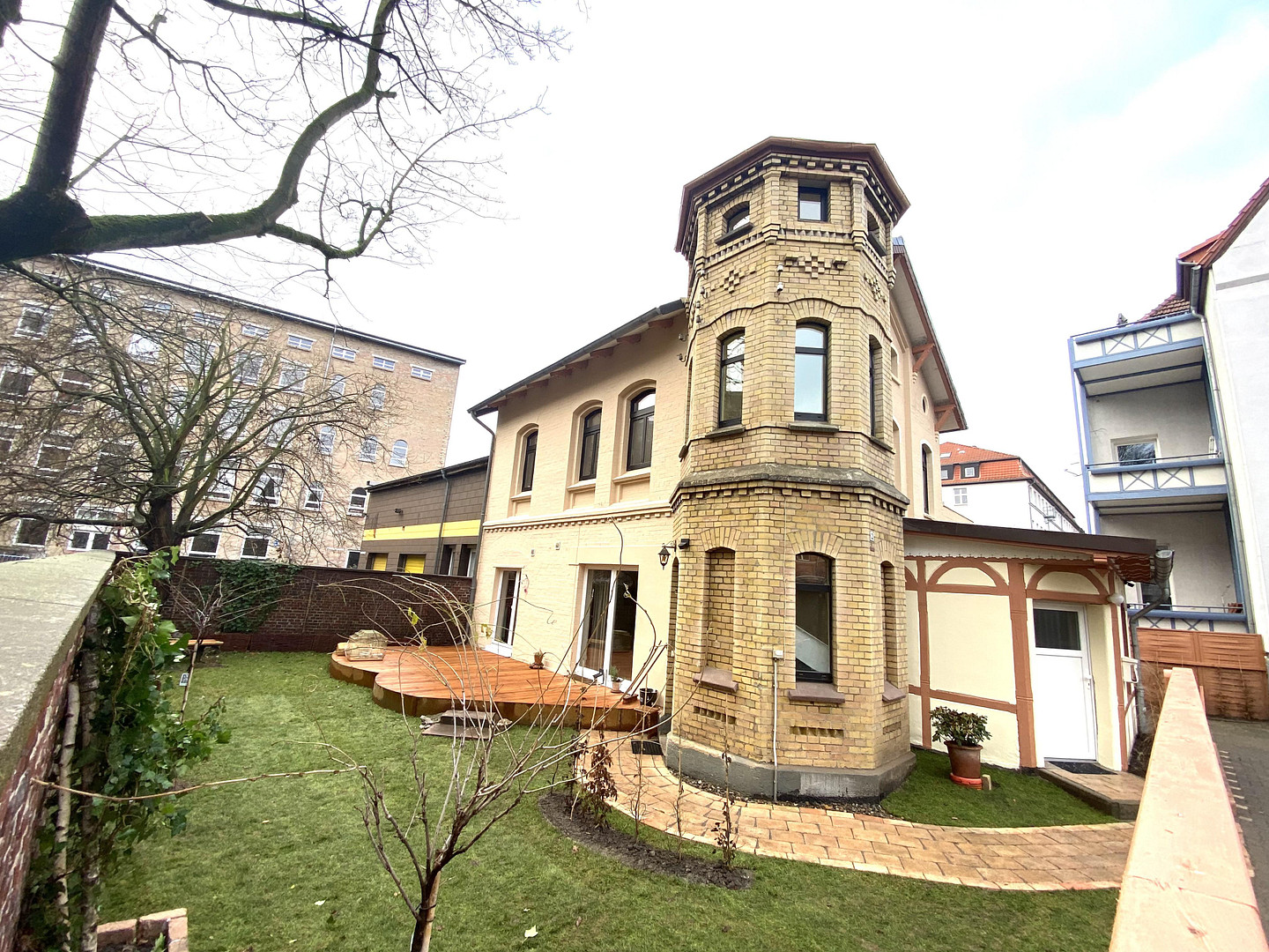 Charmantes Ein- bis Zweifamilienhaus mit Garten & Dachterrasse - ruhige Lage in BS – Ernst-Amme-Str. 2, 38114 Braunschweig – Vorschaubild 2