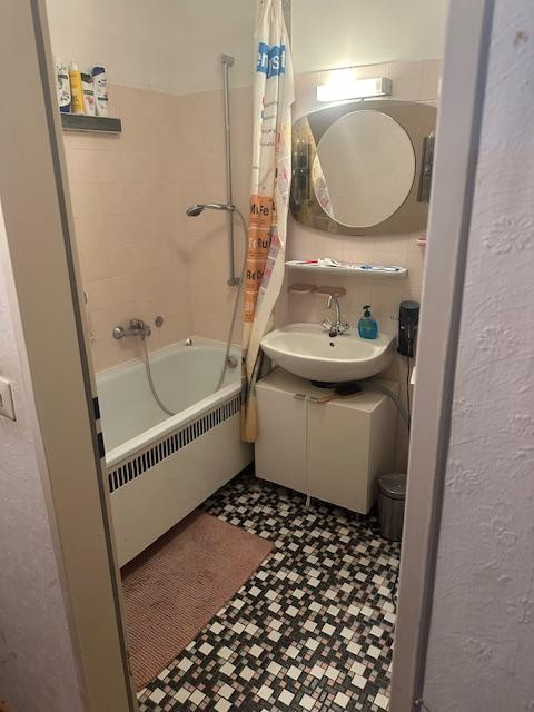Großzügige helle 3 Zimmer Wohnung im Grünen von Hadern – Gelbhofstrasse 5, 81375 München Großhadern(Hadern) – Vorschaubild 4