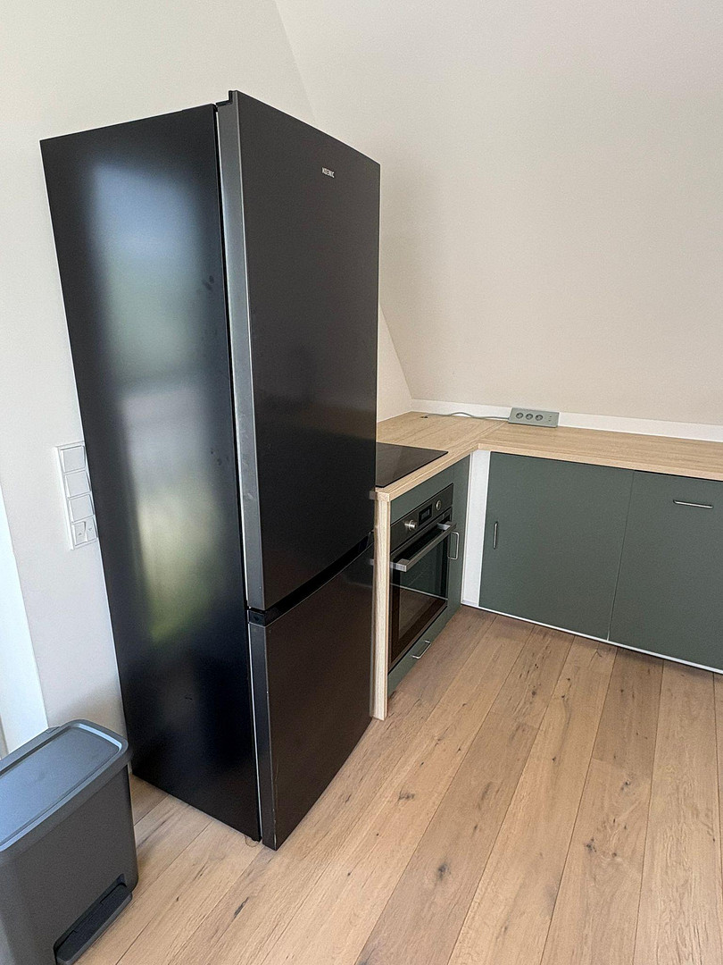 WG-Zimmer in 2er WG, Dachgeschoss, modern – Kilihofstr. 2, 81825 München(Trudering) – Vorschaubild 5