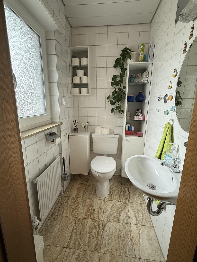 PROVISIONSFREI !  KFW-Saniertes Top 4-Fam.Haus inkl. 4 Garagen auf 672 qm Grundstück – Auf der Gans 24, 70374 Stuttgart Sommerrain(Sommerrain) – Vorschaubild 13