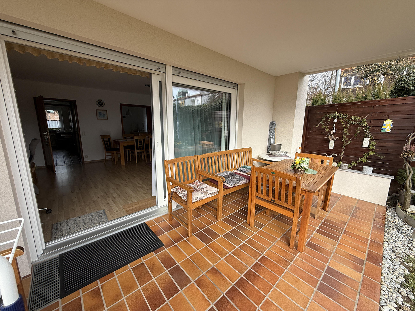 PROVISIONSFREI !  KFW-Saniertes Top 4-Fam.Haus inkl. 4 Garagen auf 672 qm Grundstück – Auf der Gans 24, 70374 Stuttgart Sommerrain(Sommerrain) – Vorschaubild 34