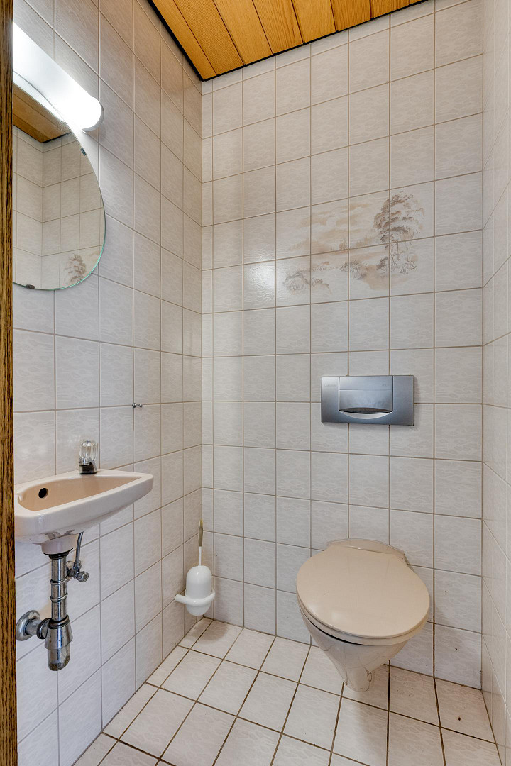 Haus in Höhenlage mit Baugrundstück & Ausbaupotenzial -Wachtberg-Niederbachem – Wachtberg Niederbachem(Niederbachem) – Vorschaubild 12
