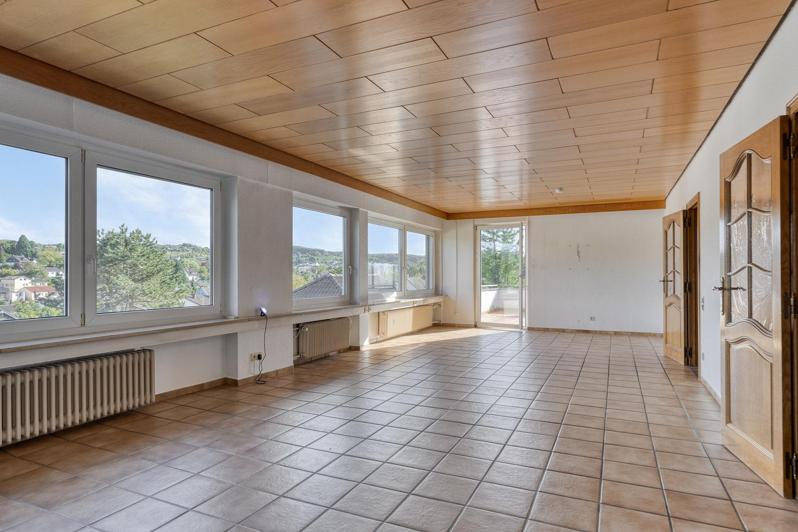 Haus in Höhenlage mit Baugrundstück & Ausbaupotenzial -Wachtberg-Niederbachem – Wachtberg Niederbachem(Niederbachem) – Vorschaubild 6