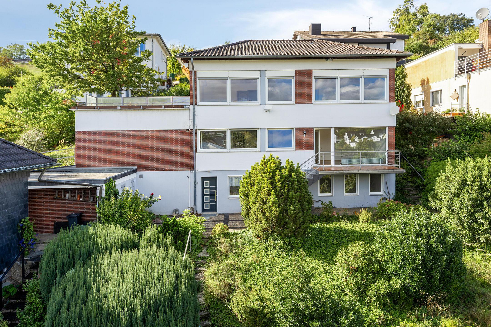 Haus in Höhenlage mit Baugrundstück & Ausbaupotenzial -Wachtberg-Niederbachem – Wachtberg Niederbachem(Niederbachem) – Vorschaubild 2