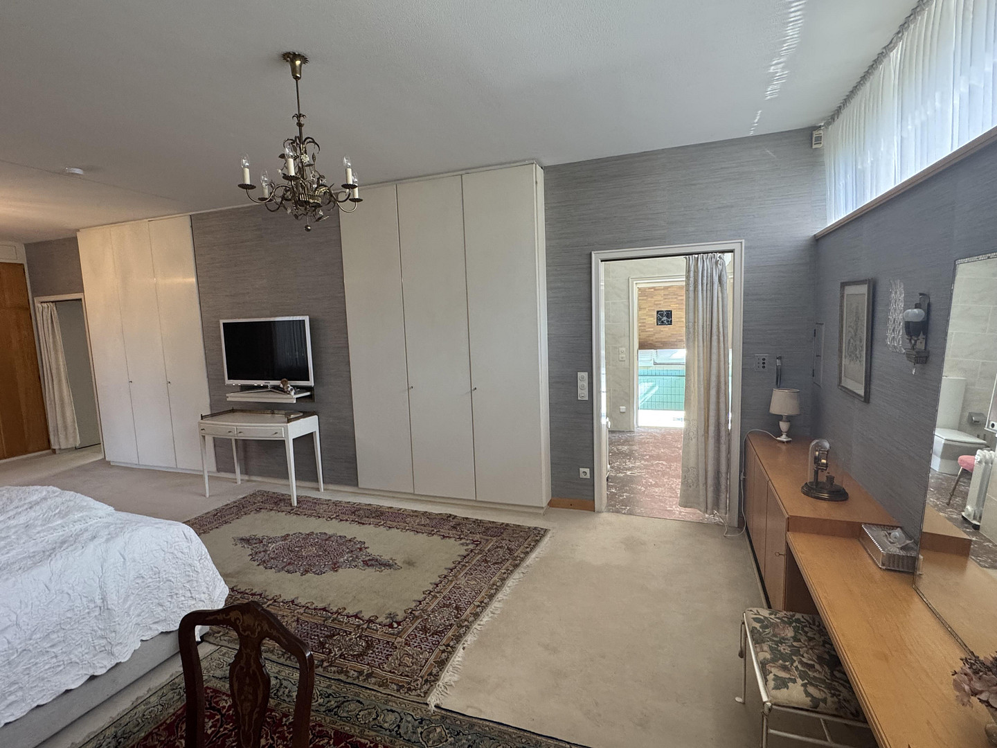 Top-Villa, mit Traumgrundstück in Spitzenlage! – 50996 Köln(Hahnwald) – Vorschaubild 13